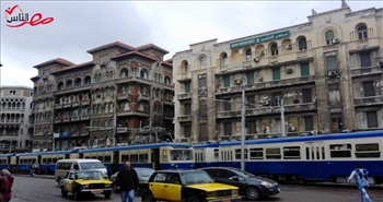 بنايات الإسكندرية العتيقة في منطقة محطة الرمل وسط الإسكندرية